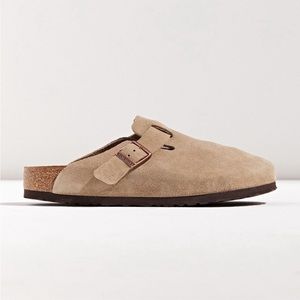 NEW with Box! Birkenstock Boston Taupe Suede Soft Foot Bed Clogs Size 39 Womens